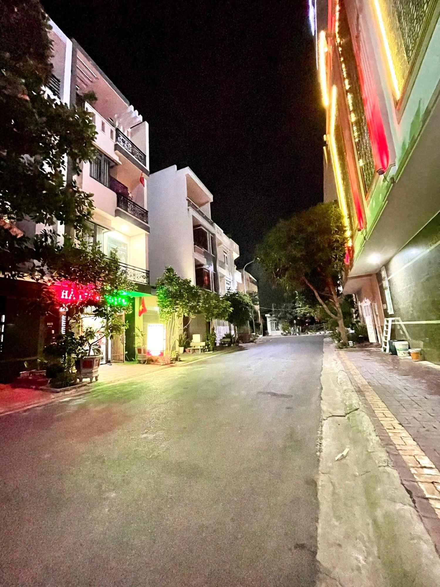 Ha Linh Motel Vung Tau Buitenkant foto
